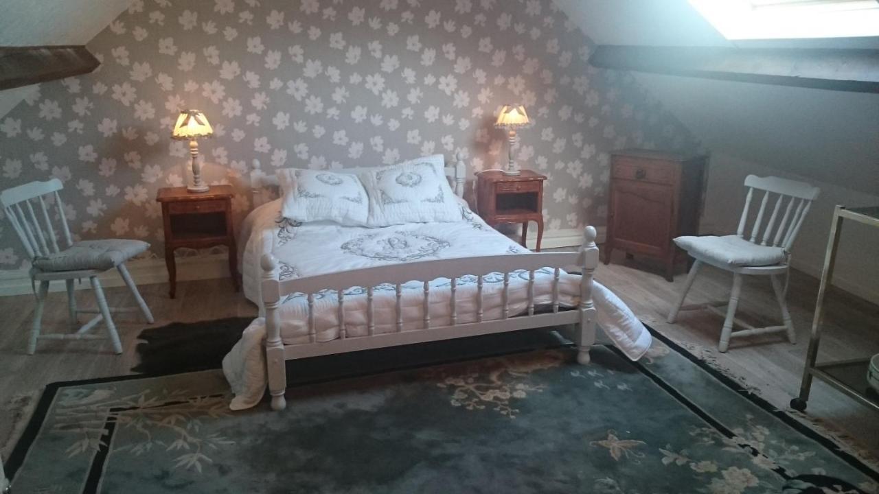 Gite Insolite Le Pressoir En Touraine Vallières-les-Grandes Εξωτερικό φωτογραφία