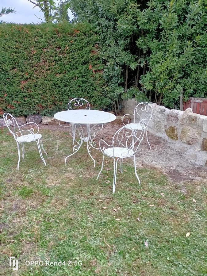 Gite Insolite Le Pressoir En Touraine Vallières-les-Grandes Εξωτερικό φωτογραφία